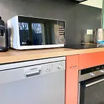 Maison Au Calme à 2,4km De La Mer, Kids Friendly Hébergement de vacances *