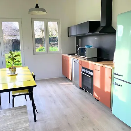 Maison Au Calme A 2,4km De La Mer, Kids Friendly * Jullouville-les-Pins
