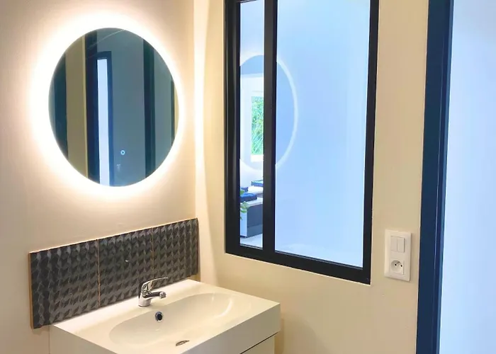 Maison Au Calme A 2,4km De La Mer, Kids Friendly Jullouville-les-Pins