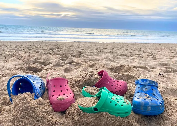 Maison Au Calme A 2,4km De La Mer, Kids Friendly * Jullouville-les-Pins