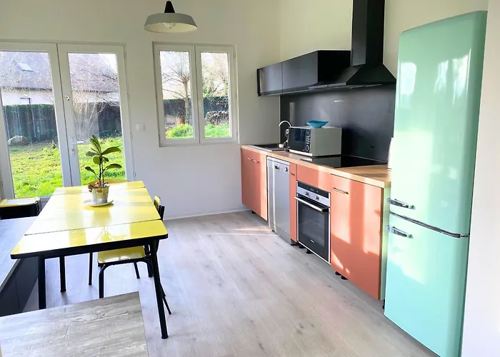 Maison Au Calme A 2,4km De La Mer, Kids Friendly * Jullouville-les-Pins