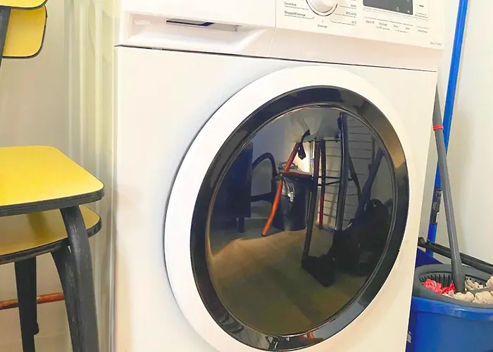 Maison Au Calme A 2,4km De La Mer, Kids Friendly * Jullouville-les-Pins